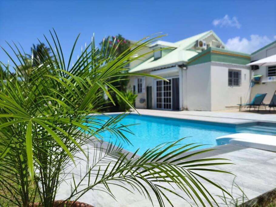 Villa Oneway, Piscine Privee, Classee 3 Etoiles Sainte-Rose Exterior foto